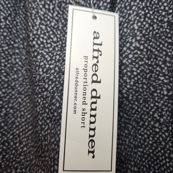 Alfred Dunner Black Print Classic Fit/Proportioned Short Pants Sz L NWT Womens - Picture 3 of 8
